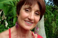 Carla Tara in Maui 1